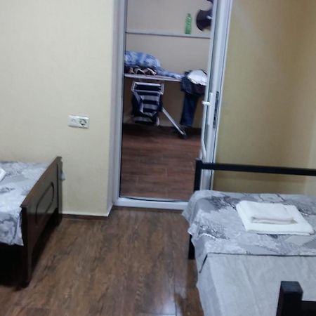 Guest House Kldiashvili باتومي المظهر الخارجي الصورة