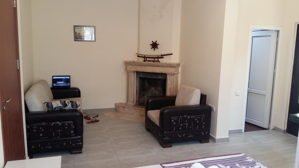 Guest House Kldiashvili باتومي المظهر الخارجي الصورة