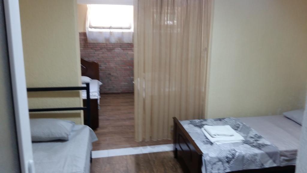 Guest House Kldiashvili باتومي المظهر الخارجي الصورة